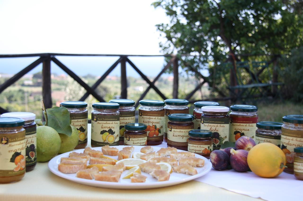 Agriturismo San Leonardello Esterno foto